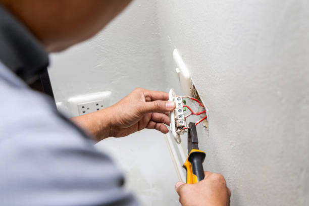 Best Electrical Outlet Repair  in Wayne, IL